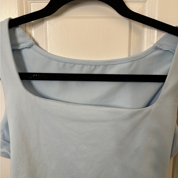 Blue Cropped Tank - Picture 2 of 4